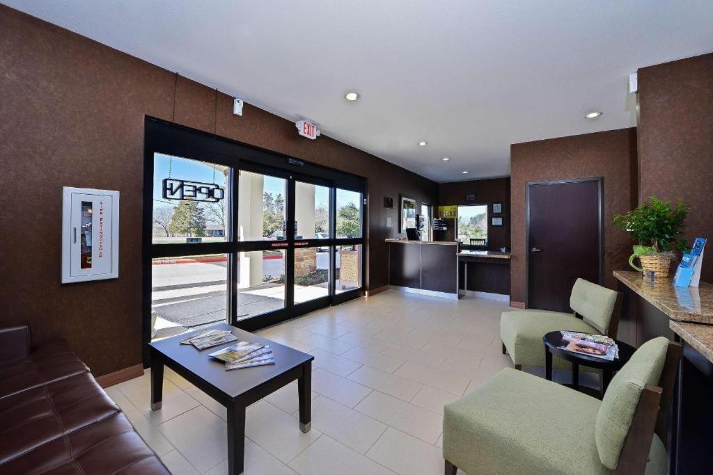 Americas Best Value Inn & Suites Cuero מראה חיצוני תמונה