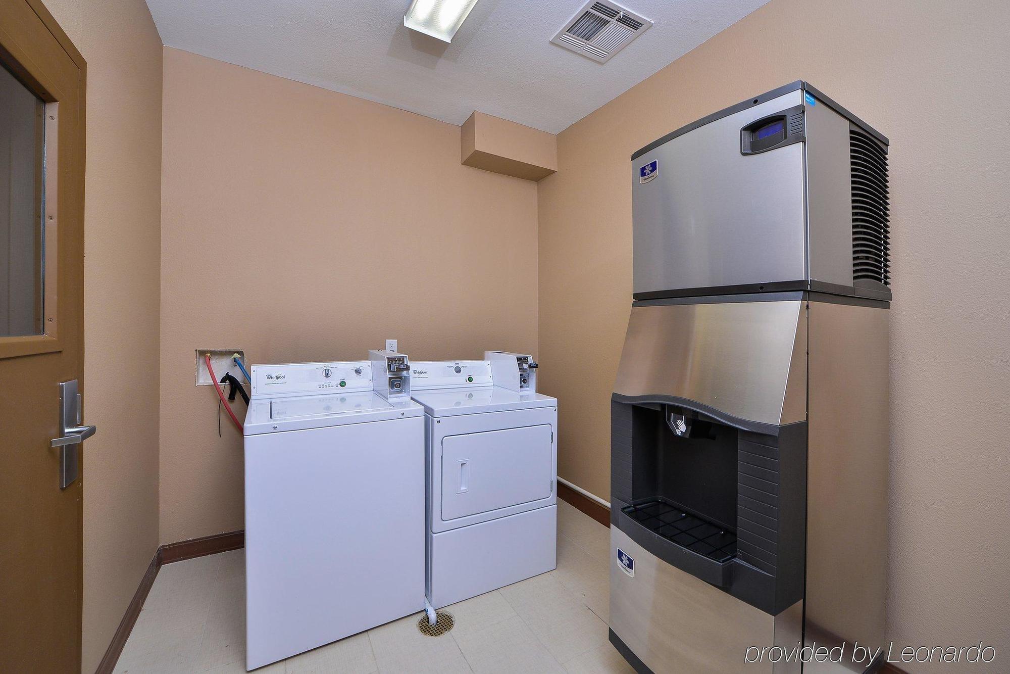 Americas Best Value Inn & Suites Cuero מראה חיצוני תמונה